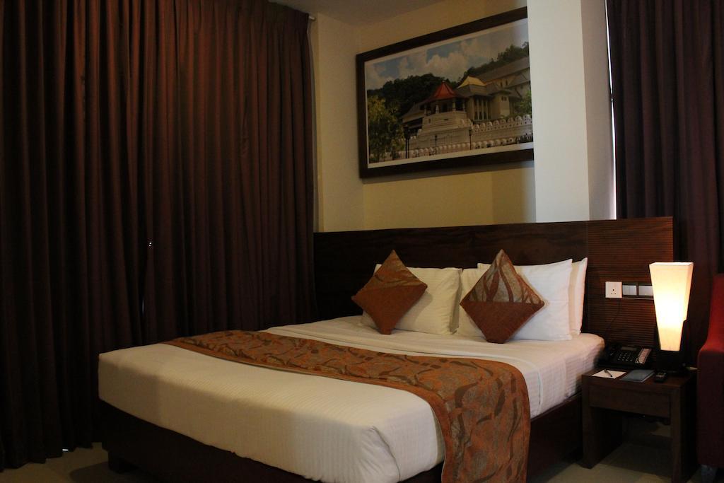 Hotel Mirage 4*