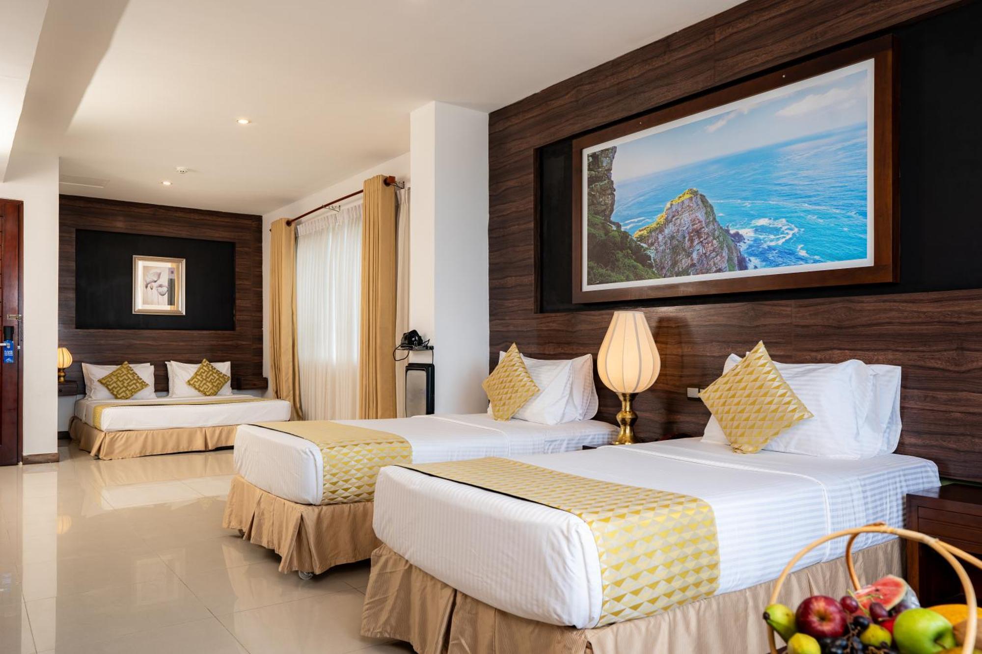 Hotel Mirage 4*