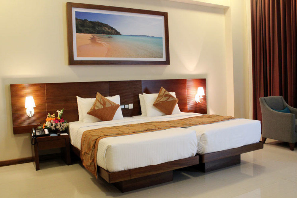 Mirage 4* Colombo